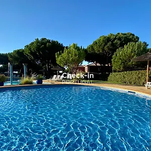 https://two-bedroom-apartment-bicos-s.hotelaalgarve.com